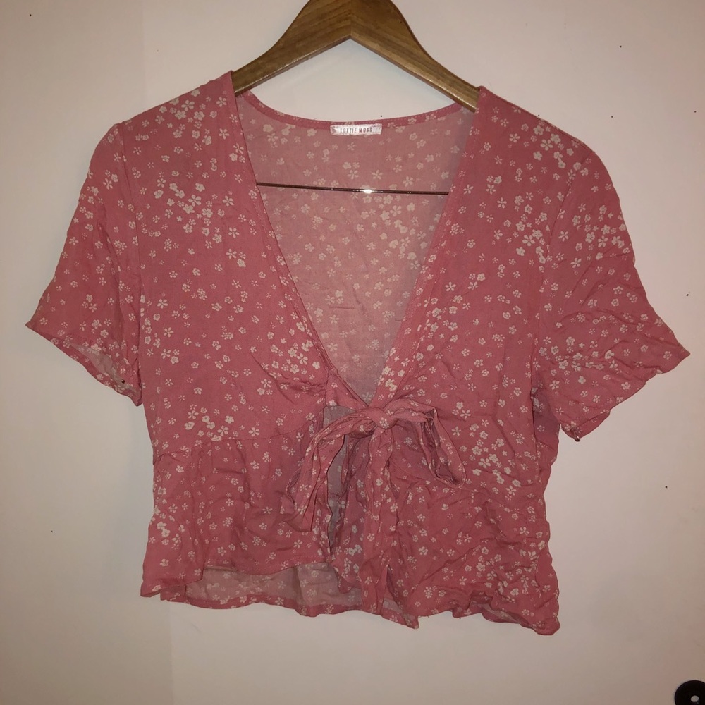 ★Pretty tie-front PacSun crop top ★